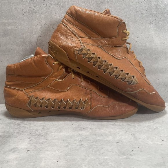 Rare Vintage Candies Ankle Booties Leather Womens Size 9M Vented Tan Camel Brown - Picture 7 of 9